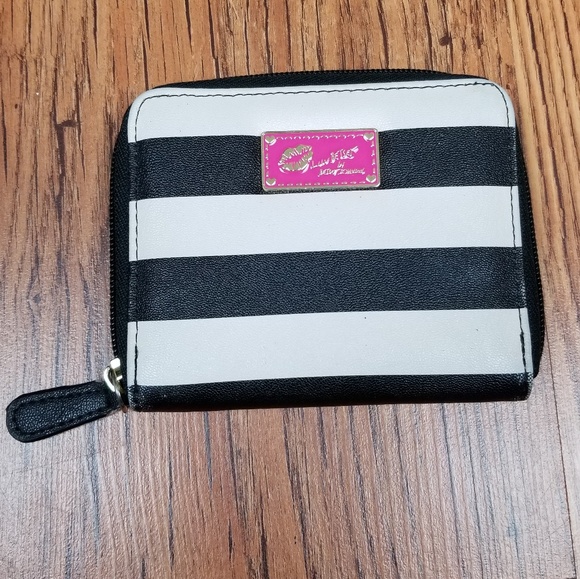 Betsey Johnson Handbags - Betsey Johnson| striped wallet